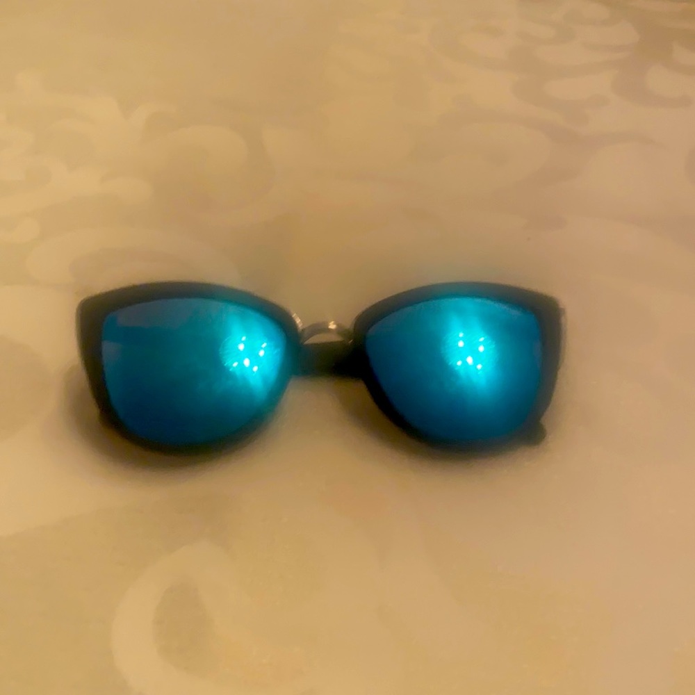 Quay Australia - My Girl Sunglasses